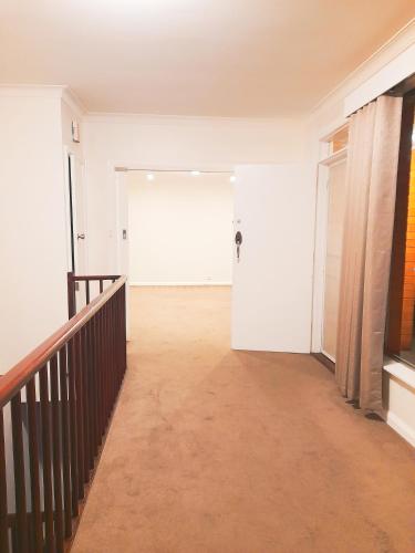 墨尔本Balwyn north独立卫浴全屋地毯舒适大房 in Balwyn North