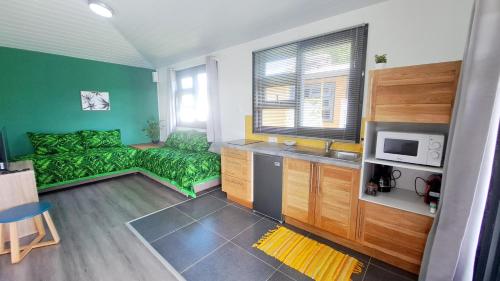 Felles stue/TV-område, TAHITI - Mango Lodge Matie in Papara