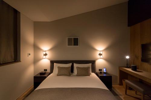 Standard Double Room image 3