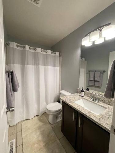 Charming Broomfield Home Close To Everything! in Broomfield, USA