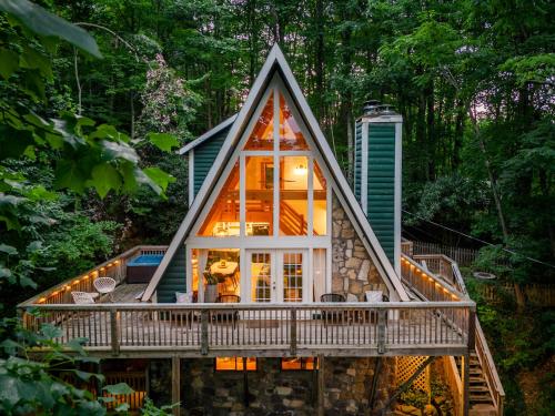 AFrame Dreams! Magazine-Featured Cozy Cabin, Stunning Interiors in Gatlinburg, USA