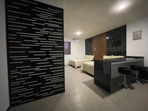 2 queen beds