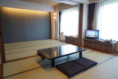 3 futon beds