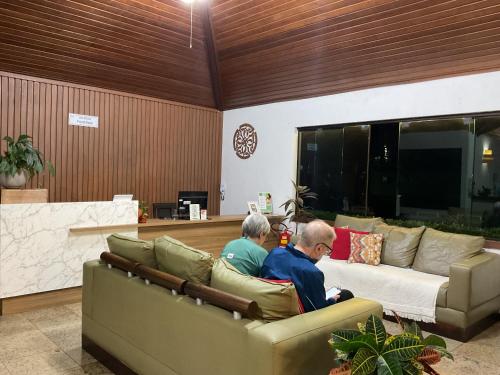 zonă comună salon/TV, Pousada Costa Del Sol in Lacul Geriba