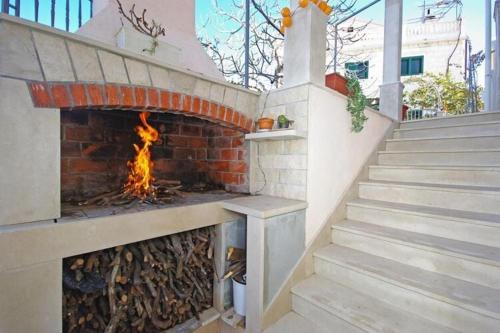 Létesítmények, Apartments Villa Rose - Economy Studio with Sea View and shared  Terrace A3 crveni in Sumartin