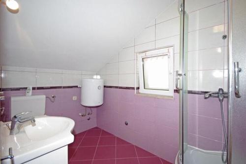 Fürdőszoba, Apartments Villa Rose - Economy Studio with Sea View and shared  Terrace A3 crveni in Sumartin