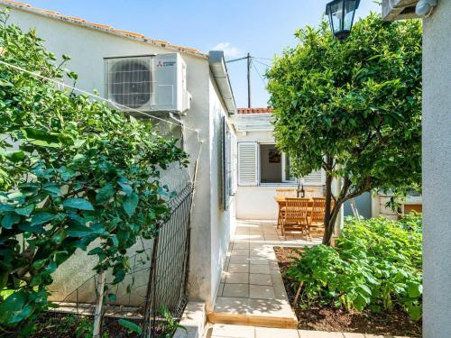 Apartments Vulicevic - Apartment Vulicevic A2 free private parking