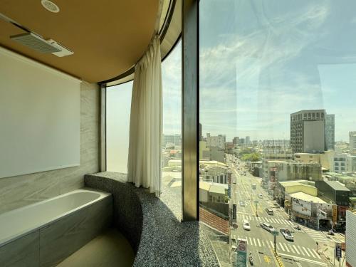 Executive Double Room image 3