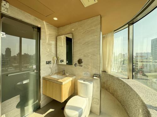 Executive Double Room image 1