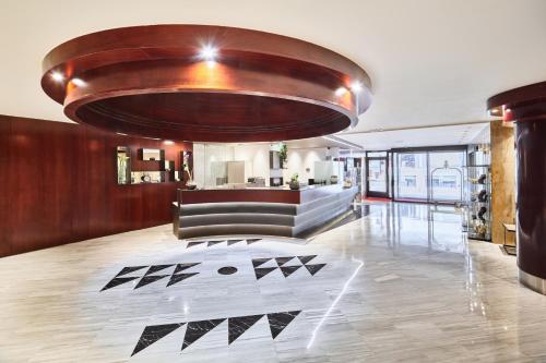 ล็อบบี้, Exe Prisma in เอสคัลเดส