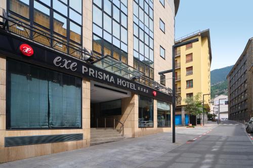Exe Prisma Hotel - Tap to explore photos