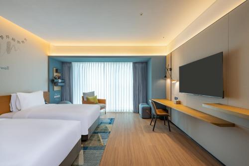 Standard Twin Room image 1