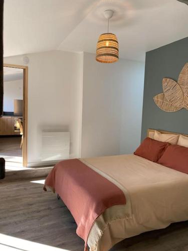 Maison - Brissac Quincé Centre (Maison - Brissac Quince Centre) in Brissac-Quincé