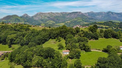 Casa Rural La Santa in Pilona