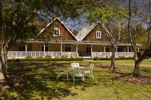 The Carriages Boutique Hotel and Vineyard - Hunter Valley The Carriages Boutique Hotel and Vineyard - Hunter Valley