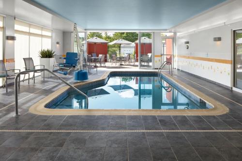 Fairfield Inn & Suites by Marriott DuBois - image 11