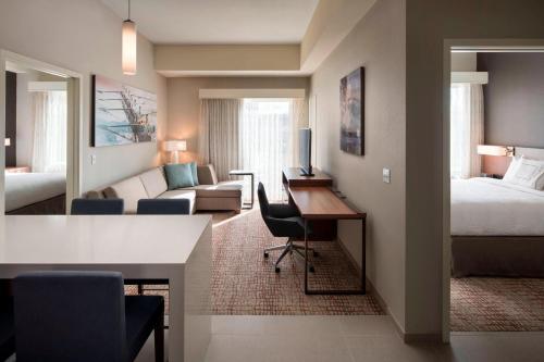 Two-Bedroom Suite with City View