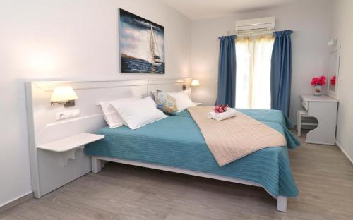 Angela Beach Apartments in Kampos Marathokampou