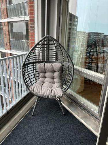 Balcony/terrace, Eco-apt & balcony near Mall of Tripla, Helsinki in Haaga