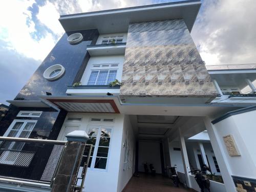 Unterkunft von außen, RedDoorz Syariah near Alun Alun Wonosobo 4 in Wonosobo