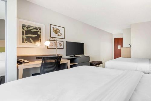 Country Inn & Suites by Radisson Dayton South OH - main image