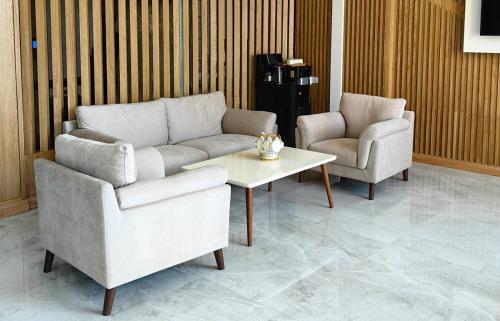 外部景觀, Reikartz Qarshi in 卡爾希