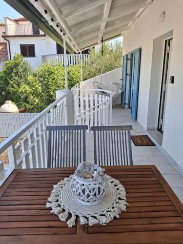 Apartment Selina in Zambratija