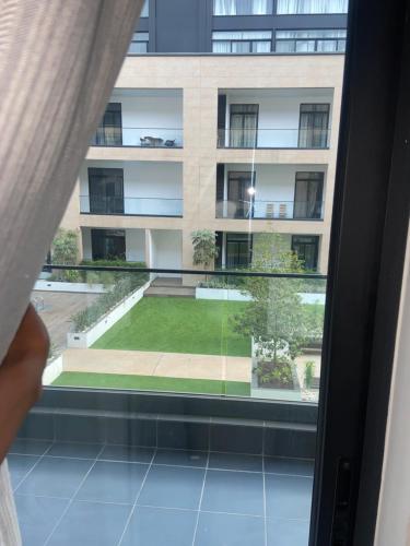 Embassy gardens by Cosy Retreat Apartments, Cantonments (Foto 6)