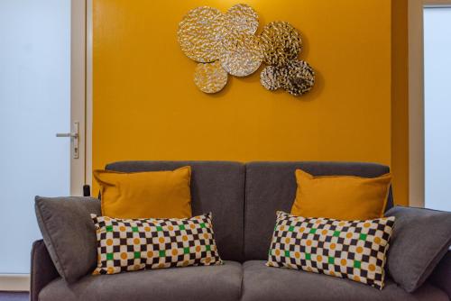 Casa Mirò by HAPPYHOSTORINO - Tap to explore photos