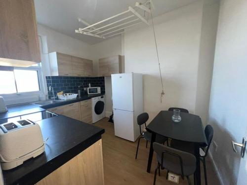 廚房, Central Colwyn Bay 2nd Floor Flat 3 in 科爾溫灣