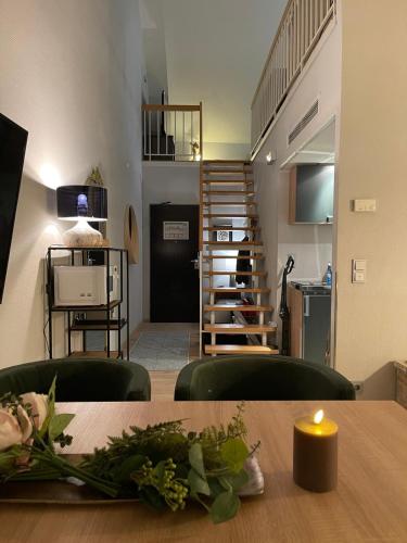 778 Maisonette Apartment nähe Medienhafen, Düsseldorf (Foto 2)