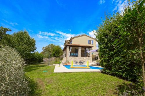 House Nono Blaž by IstriaLux (House Nono Blaz by IstriaLux) in Rezanci
