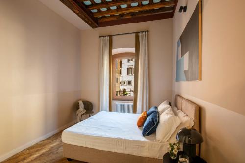 ROMAC Baullari IV Large apartment in Campo de' Fiori, Rome (photo 8)