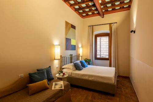 ROMAC Baullari IV Large apartment in Campo de' Fiori - main image