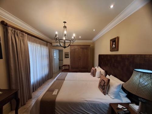 598094150 Three Rivers Lodge and Villas