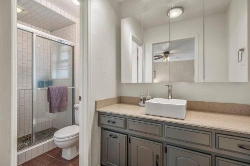 The Pintrest House at 3809 in Edmond, USA