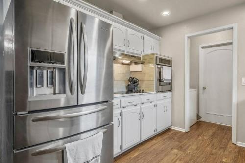 The Pintrest House at 3809 in Edmond, USA