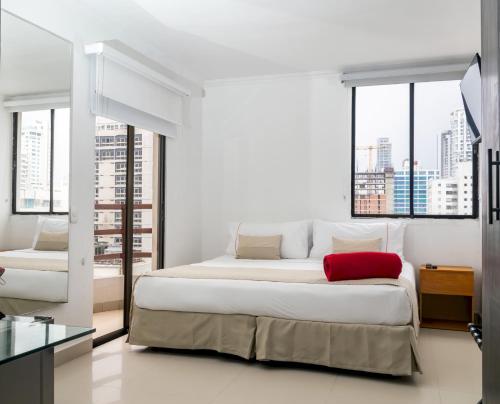 薩爾梅迪納酒店 (Zalmedina Hotel) in 卡塔根那