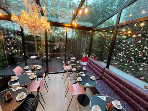 Храна и напитки, Le Glam's Hôtel in 14th - Tour Montparnasse