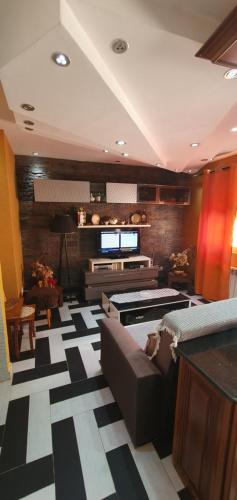 Amir ain benian in עין בניאן