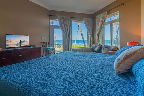 Truly Beachfront at Quiet Beach Truly Beachfront at Quiet Beach