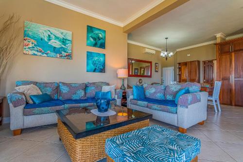 Truly Beachfront at Quiet Beach Truly Beachfront at Quiet Beach