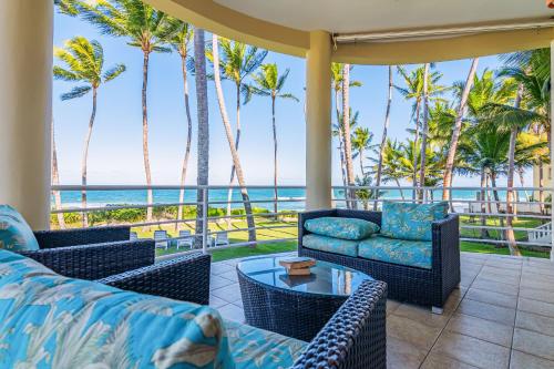 Truly Beachfront at Quiet Beach Truly Beachfront at Quiet Beach