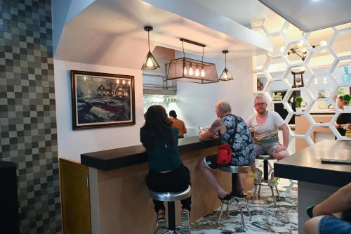 Létesítmények, LOLITA HEIGHTS HOTEL near Daniel Z. Romualdez repülőtér