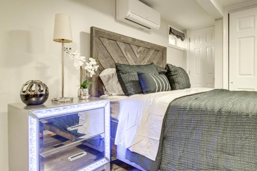 Walkable Elmont Studio 19 Mi to New York City! in Elmont, USA