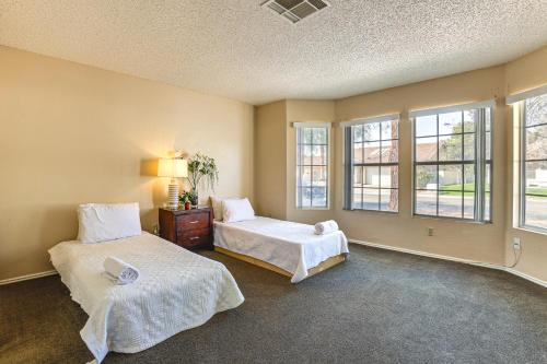 Furnished Patio, Fenced Yard Home in Green Valley