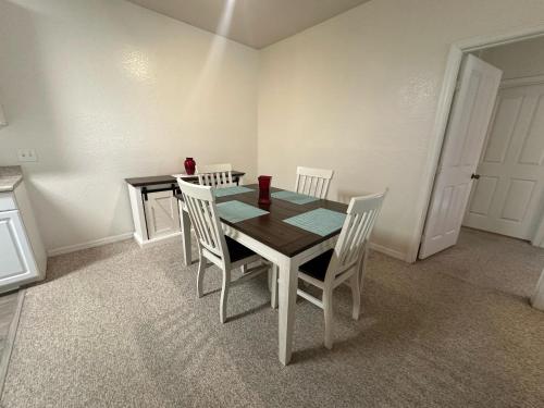 Second Floor 2-Bedroom Condo in Southern Dunes in Haines City, USA