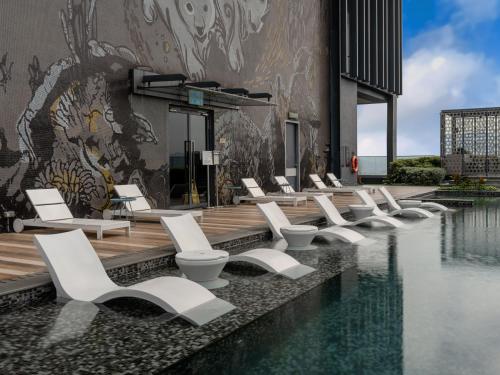 Star KLCC Twin Tower Suite 2-3pax by Ding - image 7