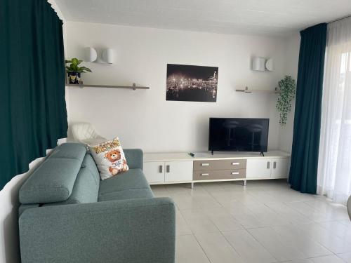Aparthotel Holiday 5
