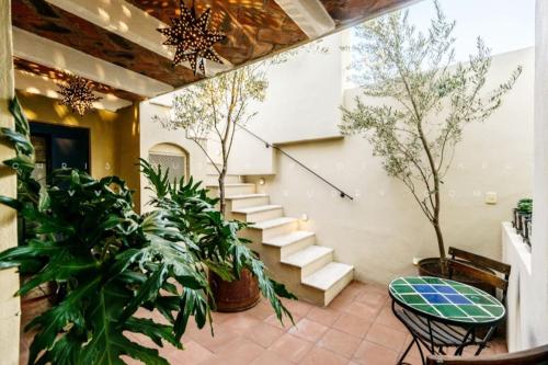 CASA RUBEO - San Miguel Rooftop Casa, Free Parking, AC, Centro in San Miguel de Allende, Mexico